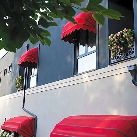 Adresim Boutique Szálloda *